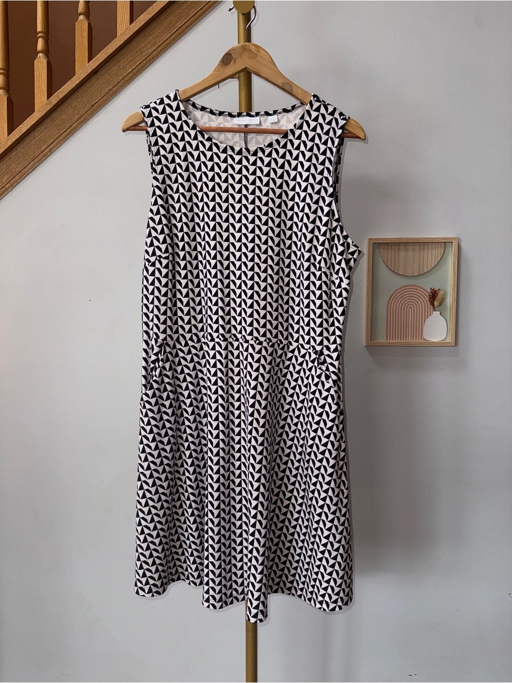 New York & Company Black and White Geometric Midi Dress